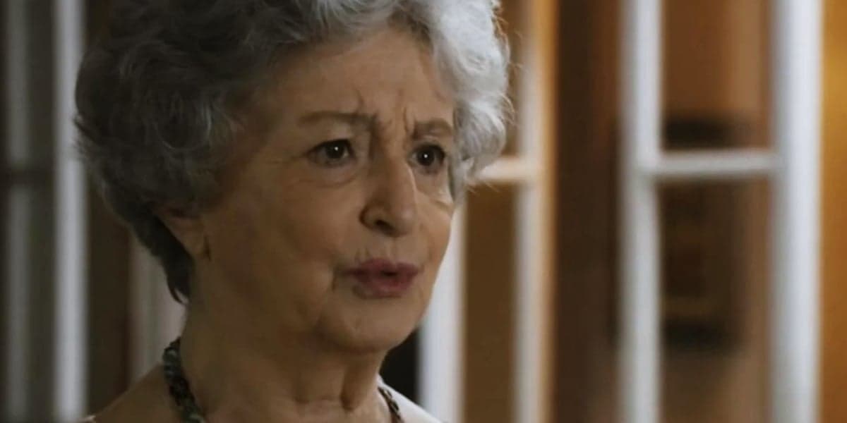 http://tvfoco.uai.com.br/wp-content/uploads/2015/05/Daniela-Mercury.jpg