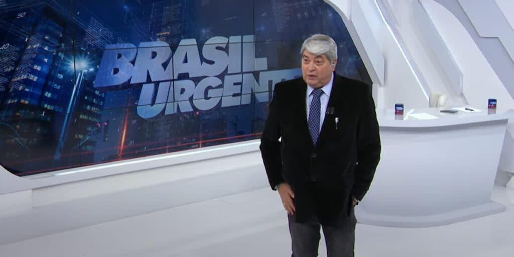 Datena abre jornal ao vivo, se queixa ao público e não esconde o que vem acontecendo com ele: “Está difícil falar”
