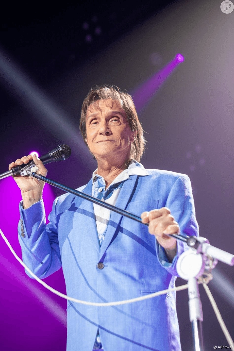http://tvfoco.uai.com.br/wp-content/uploads/2015/05/Daniela-Mercury.jpg