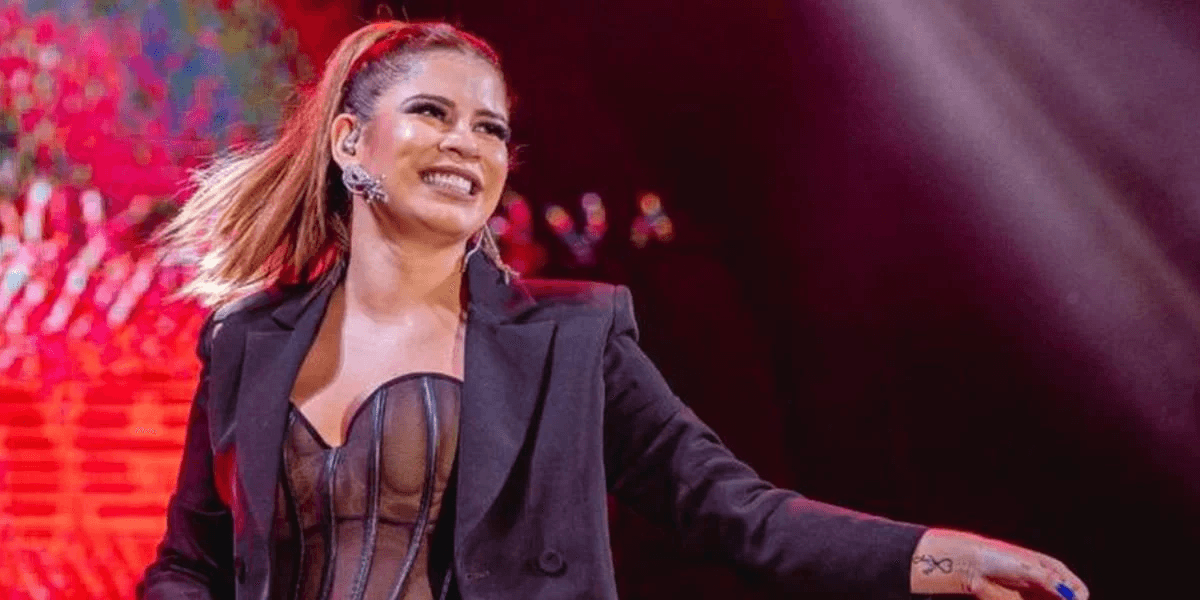http://tvfoco.uai.com.br/wp-content/uploads/2015/05/Daniela-Mercury.jpg