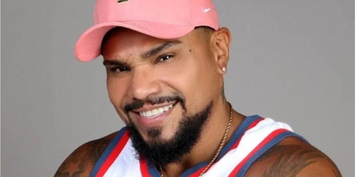 Naldo Benny perdeu grande parte do cachê após agressão (Reprodução - Redes Sociais)