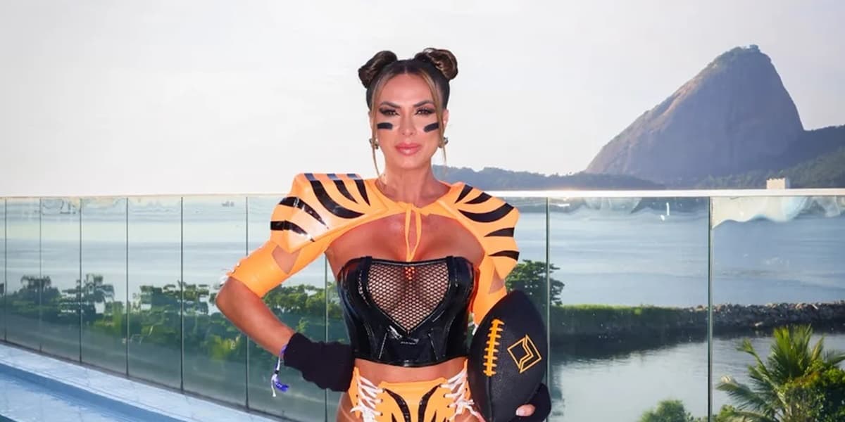 Nicole Bahls Nicole Bahls
