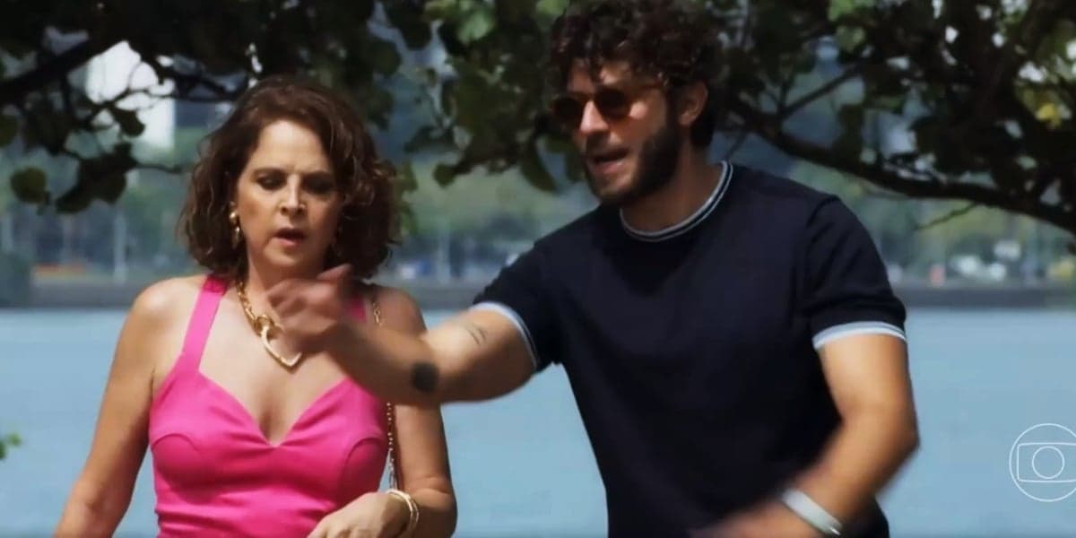 http://tvfoco.uai.com.br/wp-content/uploads/2015/05/Daniela-Mercury.jpg