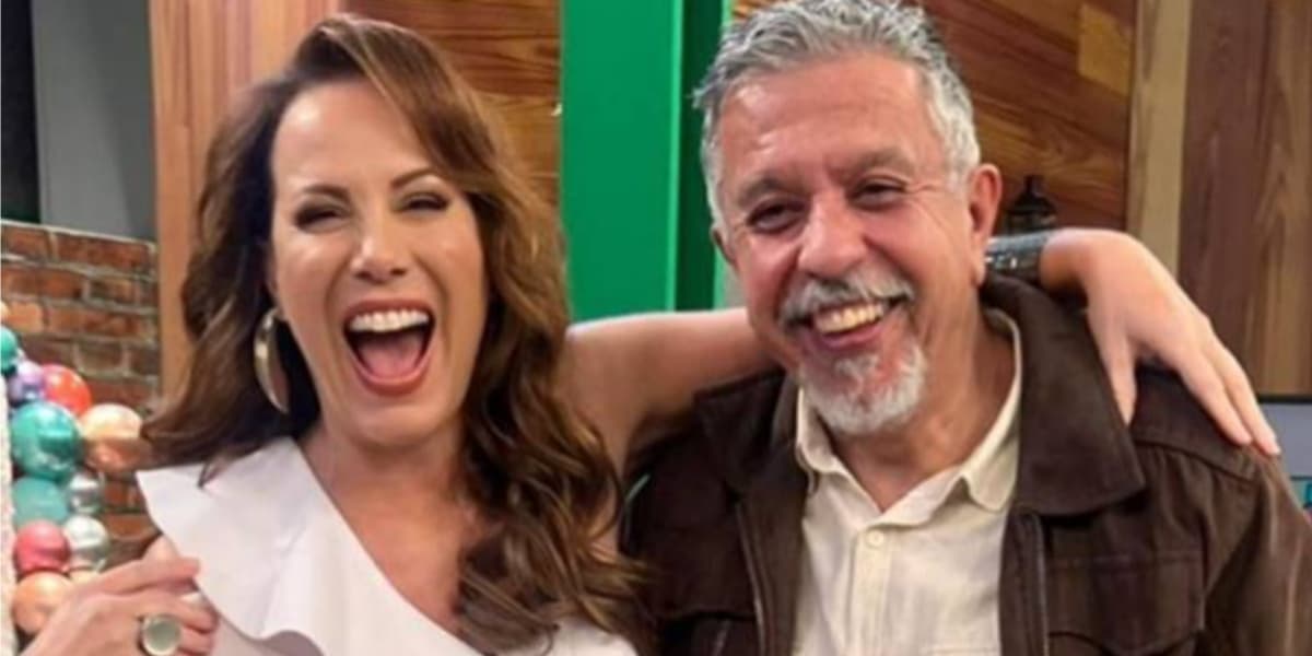 http://tvfoco.uai.com.br/wp-content/uploads/2015/05/Daniela-Mercury.jpg