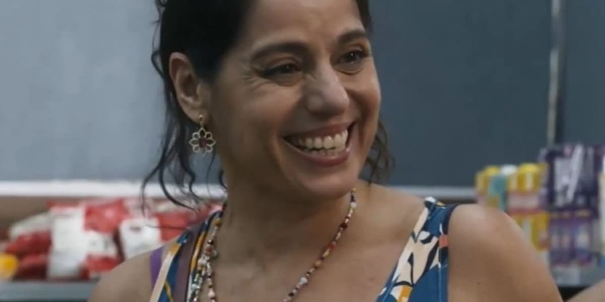 http://tvfoco.uai.com.br/wp-content/uploads/2015/05/Daniela-Mercury.jpg