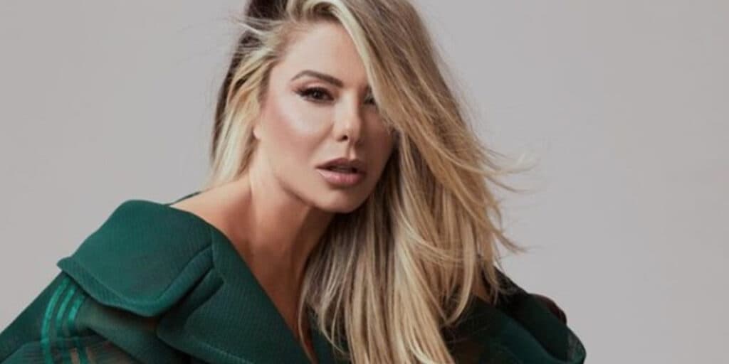Poliana Rocha, esposa de Leonardo, revela situação difícil e faz desabado em vídeo: "Mega chateada"