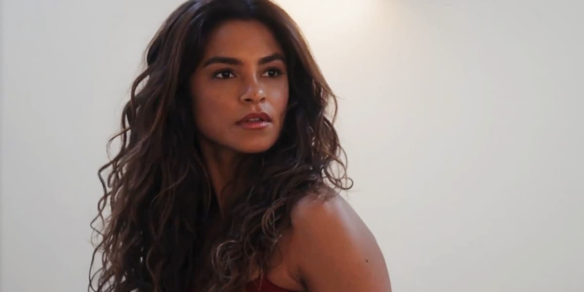 http://tvfoco.uai.com.br/wp-content/uploads/2015/05/Daniela-Mercury.jpg