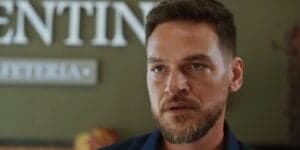 Theo teme que seu crime seja descoberto em Vai na Fé Theo teme que seu crime seja descoberto em Vai na Fé