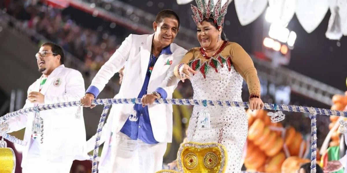 http://tvfoco.uai.com.br/wp-content/uploads/2015/05/Daniela-Mercury.jpg