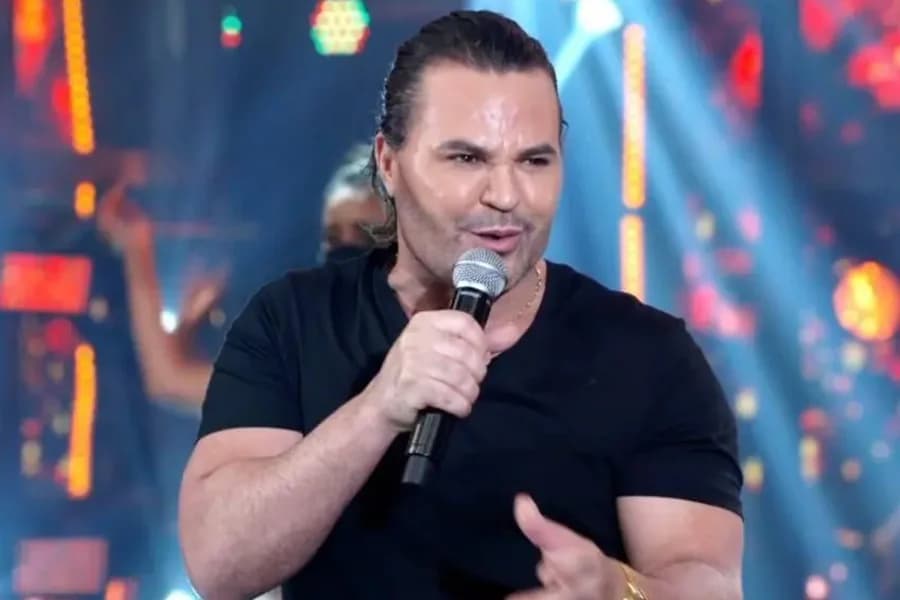 http://tvfoco.uai.com.br/wp-content/uploads/2015/05/Daniela-Mercury.jpg