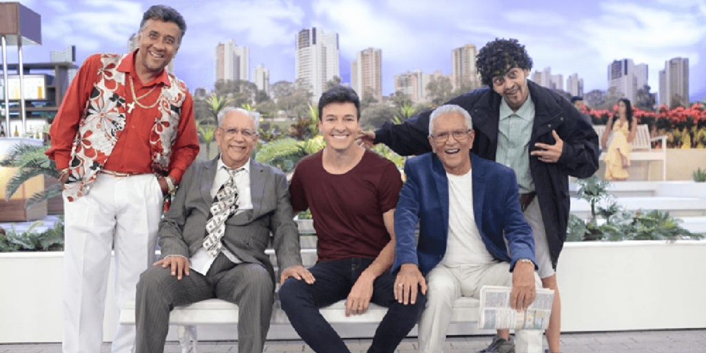Estrela da Praça é Nossa faz show na delegacia e expõe o que ouviu de Carlos Alberto: "Um picadeiro"