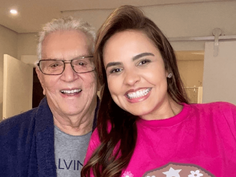 http://tvfoco.uai.com.br/wp-content/uploads/2015/05/Daniela-Mercury.jpg