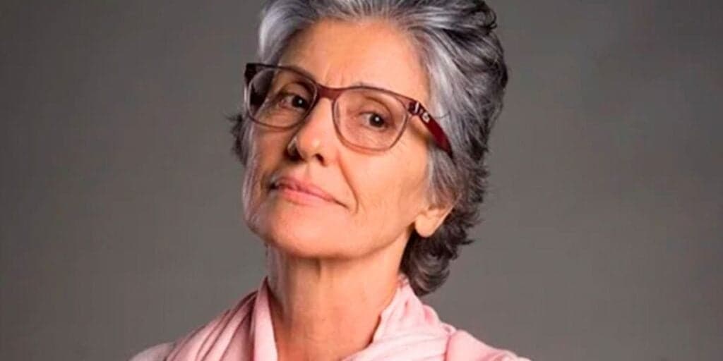 http://tvfoco.uai.com.br/wp-content/uploads/2015/05/Daniela-Mercury.jpg