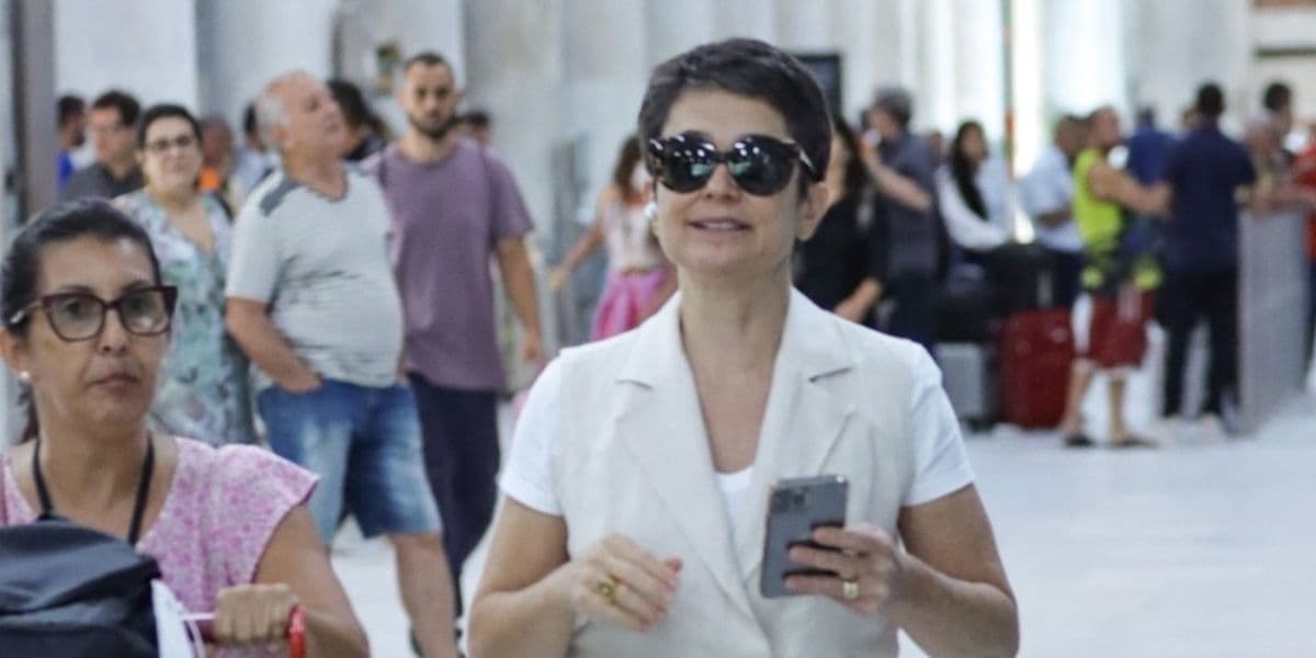http://tvfoco.uai.com.br/wp-content/uploads/2015/05/Daniela-Mercury.jpg