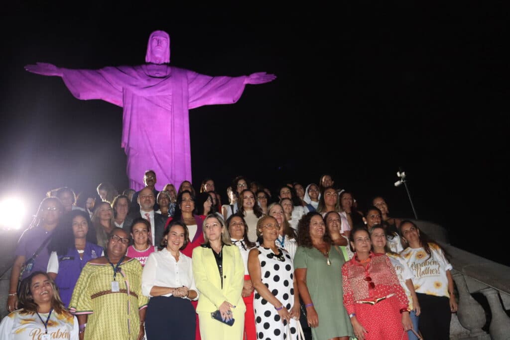 Gardênia Cavalcanti comanda evento social no Cristo Redentor em homenagem ao Dia Internacional da Mulher