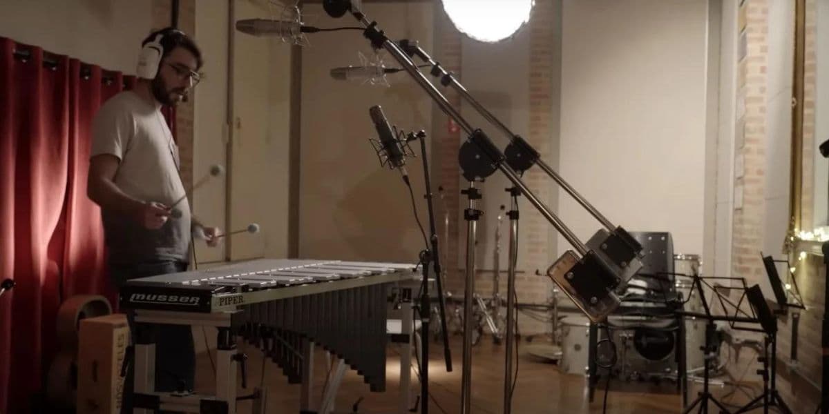 http://tvfoco.uai.com.br/wp-content/uploads/2015/05/Daniela-Mercury.jpg