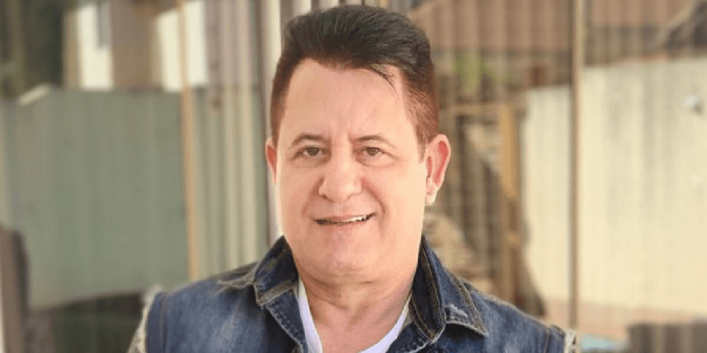 Desfigurado? Marrone refaz todo o rosto em procedimento, surge cheio de pontos e é detonado na web