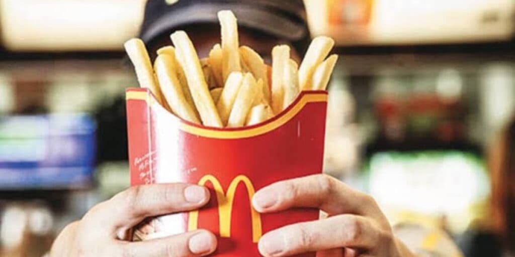 Mc Donalds distribui batata frita de graça, quase ninguém sabe e você precisa saber o que fazer