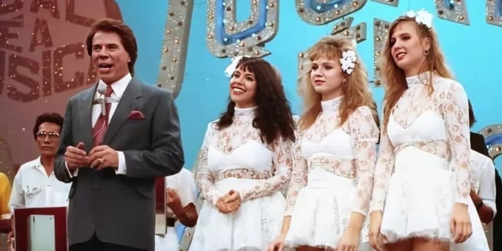 Demitida do Faustão, irreconhecível e emprego comum: assim está Adriana Colin, do Fantasia, SBT