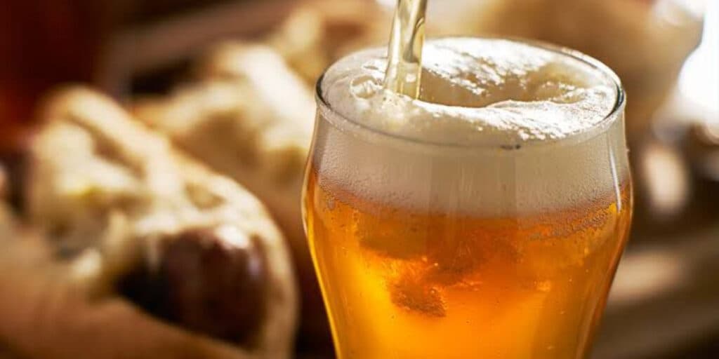 Famosa marca de cerveja acaba de pedir falência e concorrentes fazem corrida para "roubar" mercado