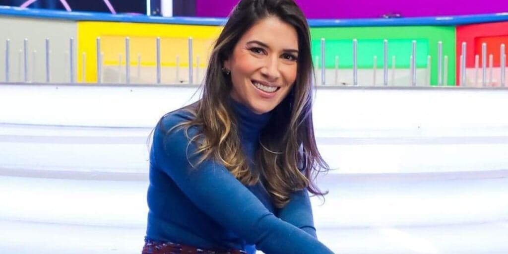 O substituto oficial e fixado de Rebeca Abravanel no Roda a Roda, do SBT, é uma grande estrela da casa