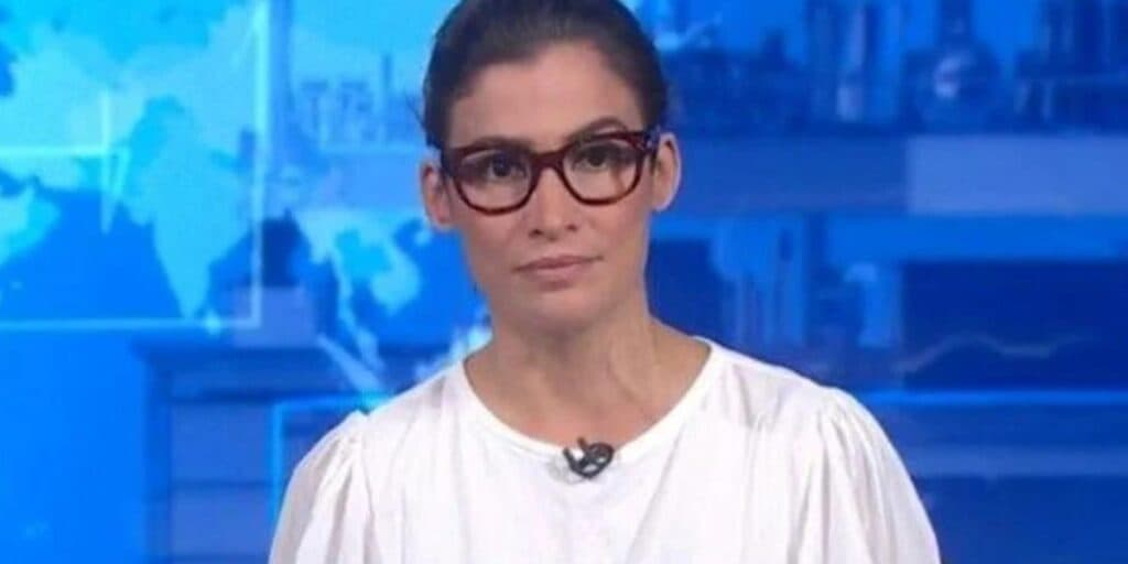Fora do JN, paradeiro de Renata Vasconcellos é entregue em foto e público pede volta: "Sinto falta de você"