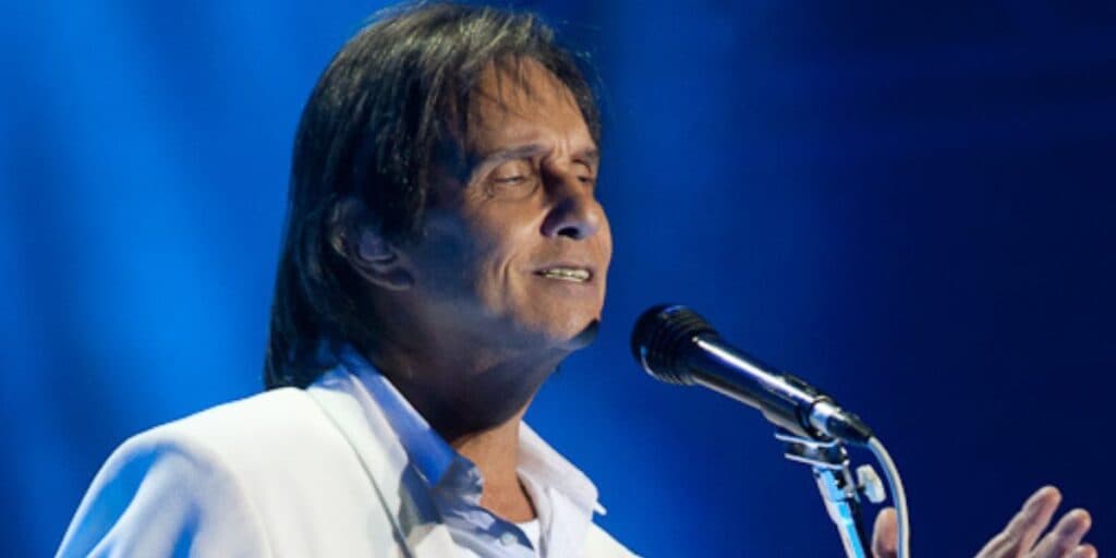 A atitude corajosa de cantora ao negar romance com Roberto Carlos e expor motivo: "Não dava"