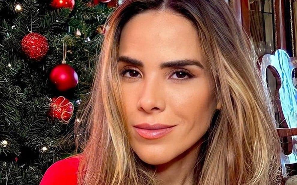 http://tvfoco.uai.com.br/wp-content/uploads/2015/05/Daniela-Mercury.jpg