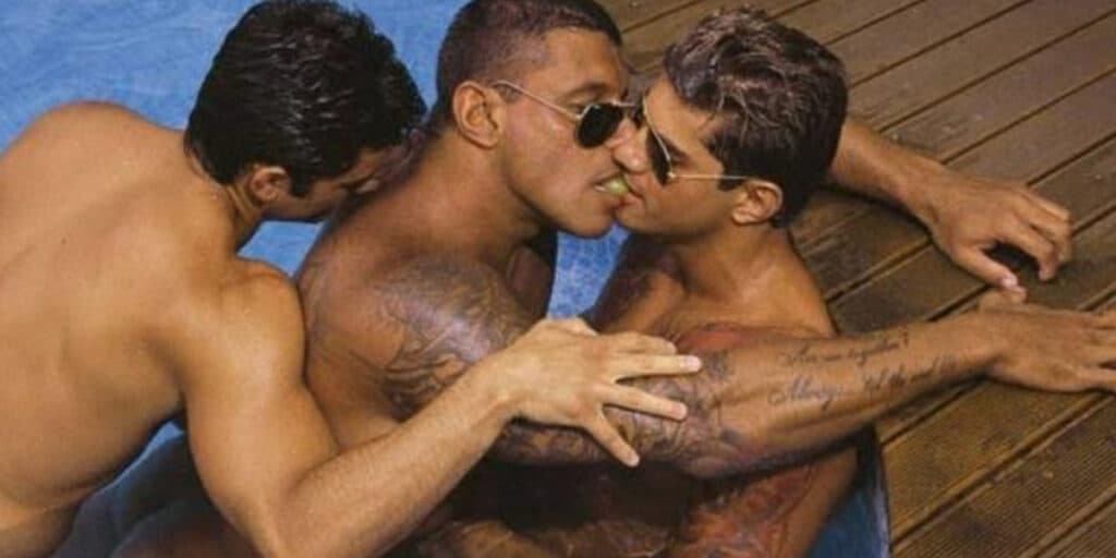 Alexandre Frota escancara ensaio nu com homens, expõe bastidores e faz confissão: "Gostei de ter feito''