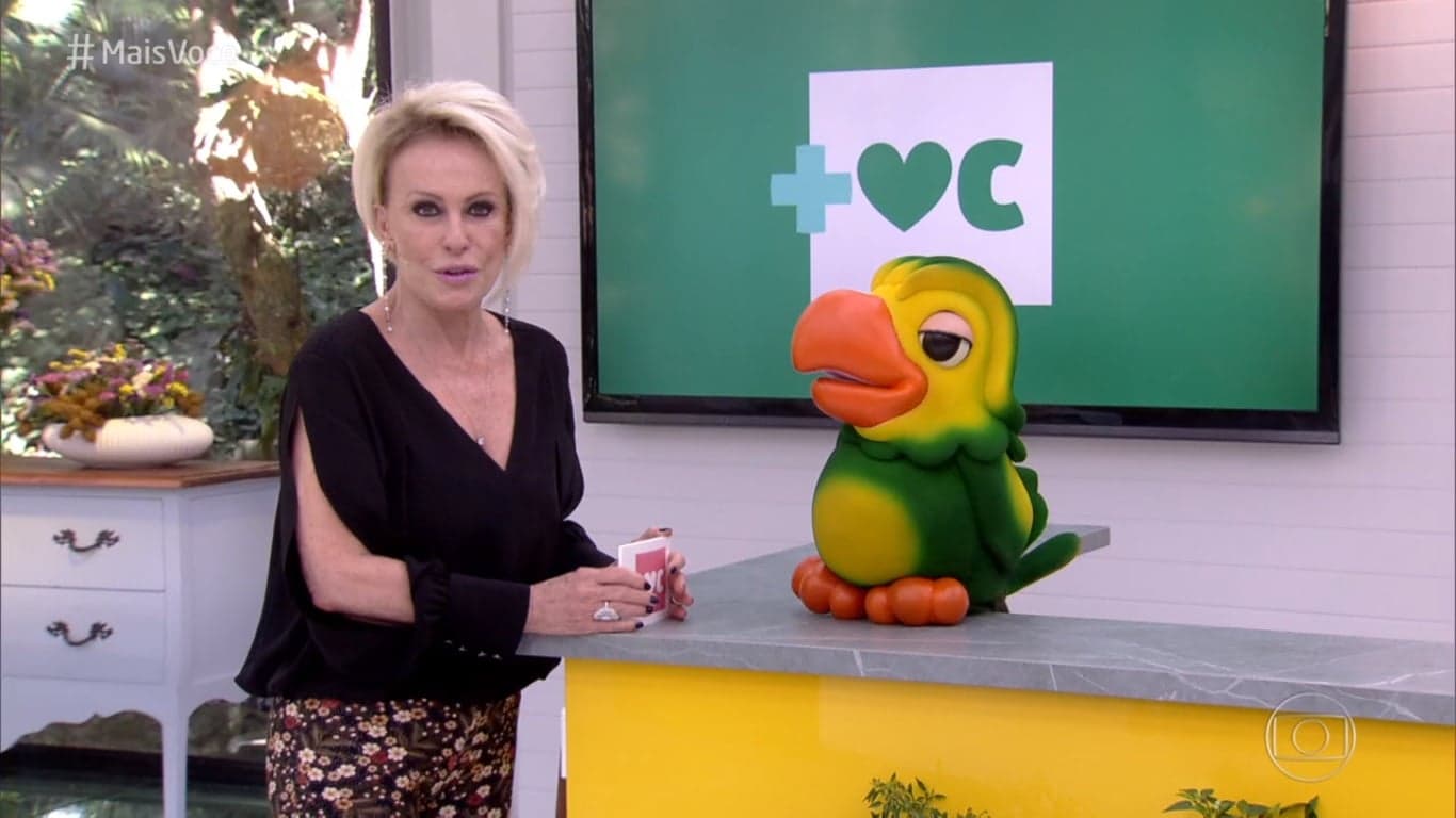 http://tvfoco.uai.com.br/wp-content/uploads/2015/05/Daniela-Mercury.jpg