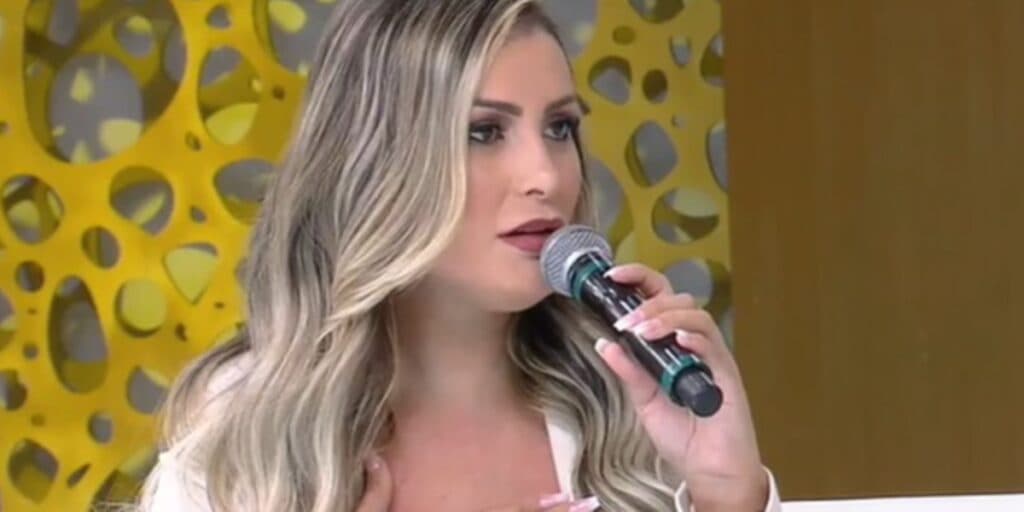 Com Andressa Urach na TV expondo podres e prostituição, ex vem à público e detona: "Put@ mentirosa"