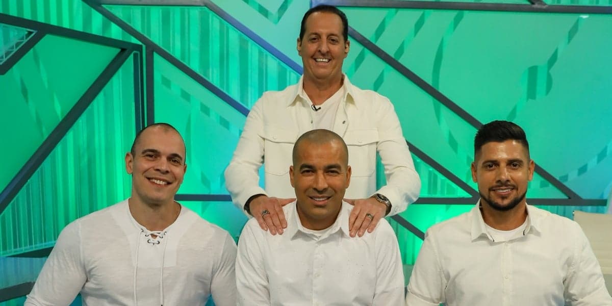 Integrantes do "Arena SBT", com Benjamin Back (Foto: Rogério Pallatta/SBT)