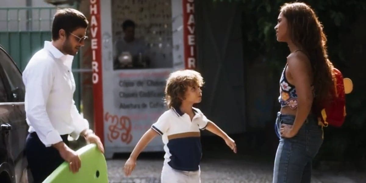 http://tvfoco.uai.com.br/wp-content/uploads/2015/05/Daniela-Mercury.jpg