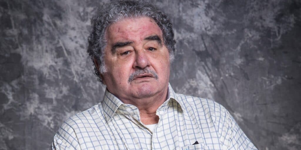 Discreto, ator Otávio Augusto, aos 78 anos, se declara ao grande amor e deixa público impactado
