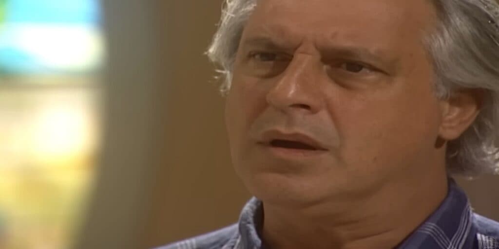 O Rei do Gado - Bruno fica desesperado, desabafa e escuta promessa de Zé: "Não quero pensar nela morta"