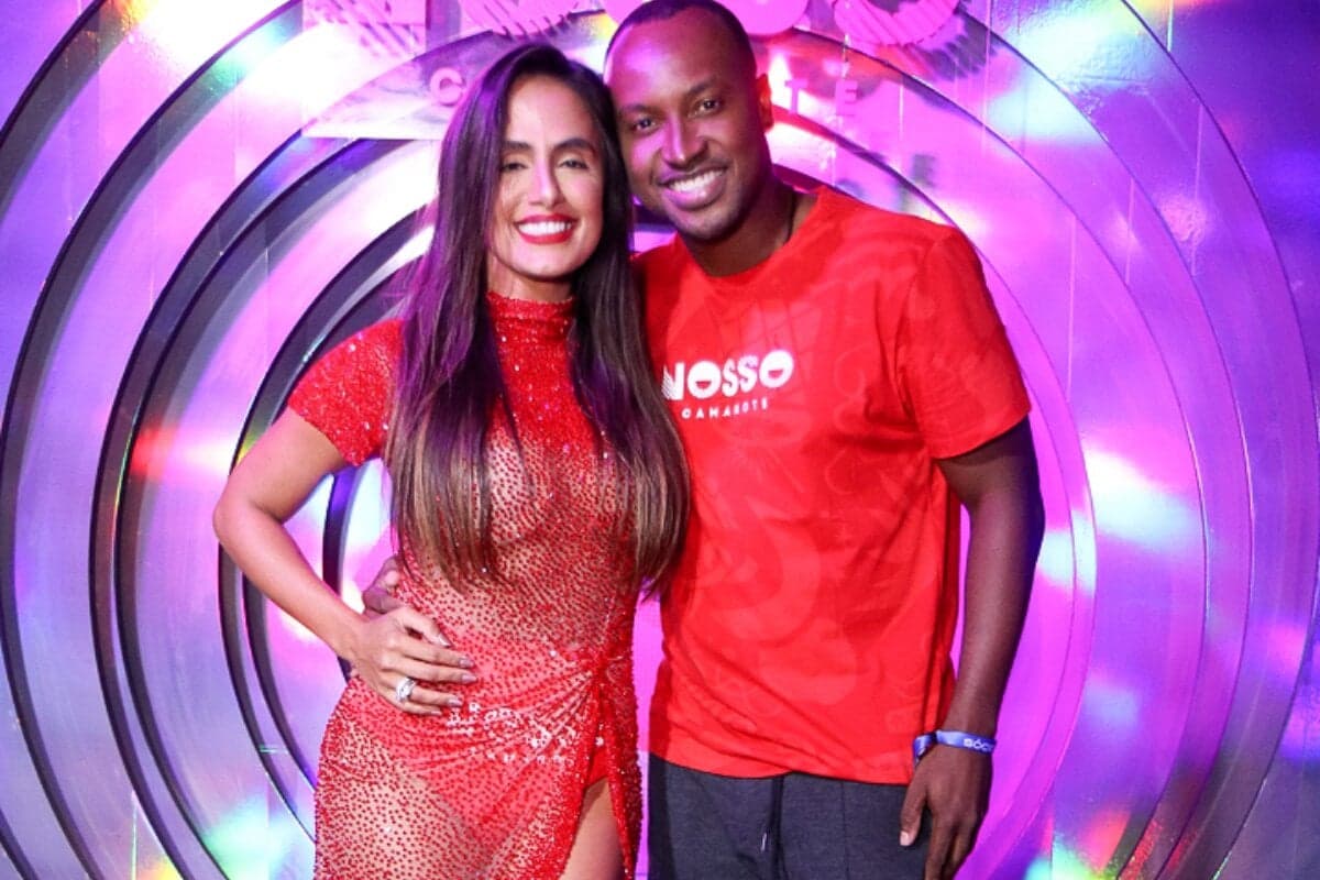 http://tvfoco.uai.com.br/wp-content/uploads/2015/05/Daniela-Mercury.jpg