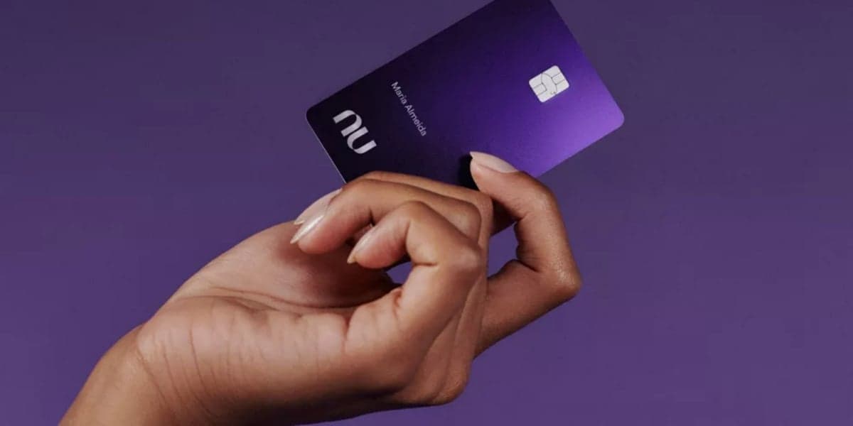 Cartão ultravioleta do Nubank (Foto: Divulgação/Nubank)