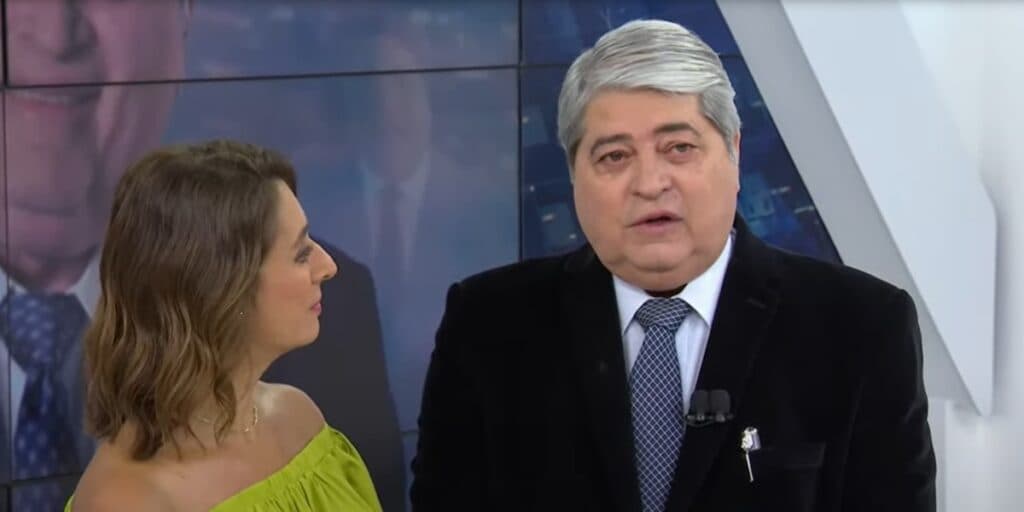 Datena chora ao vivo no Brasil Urgente, Catia entra em estúdio e apresentador revela: “Tive que brigar”