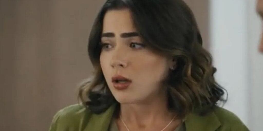 Travessia - Com ódio de Ari, Chiara surta, ignora apelo de Guerra e comete crueldade com bebê