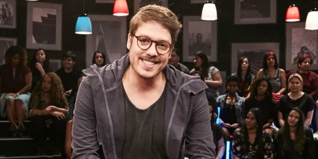 Bom de cama, boato de caso gay com modelo e ficada com Anitta: Fábio Porchat fala tudo sobre sexo