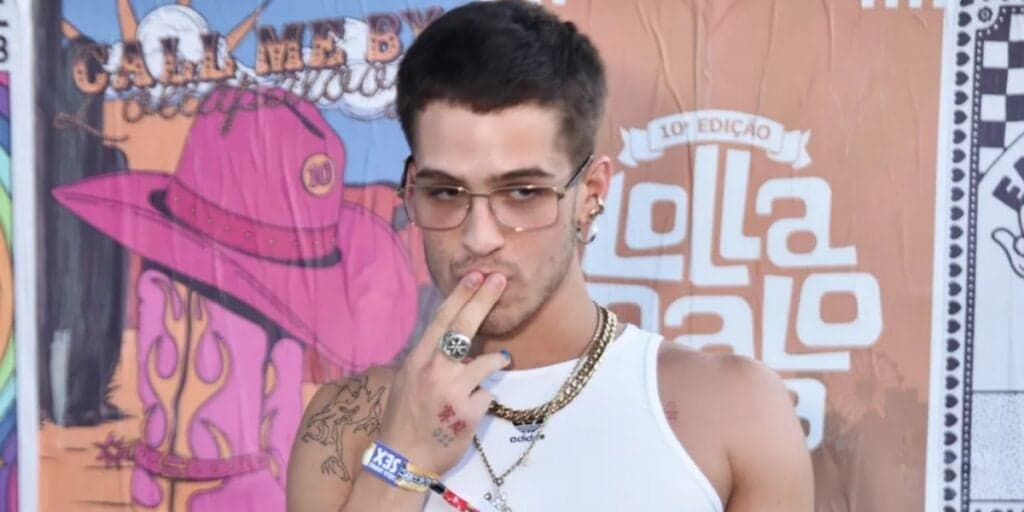 “Sempre gostei", a declaração sincera de João Guilherme, filho de Leonardo, com esmalte, brincos e cropped