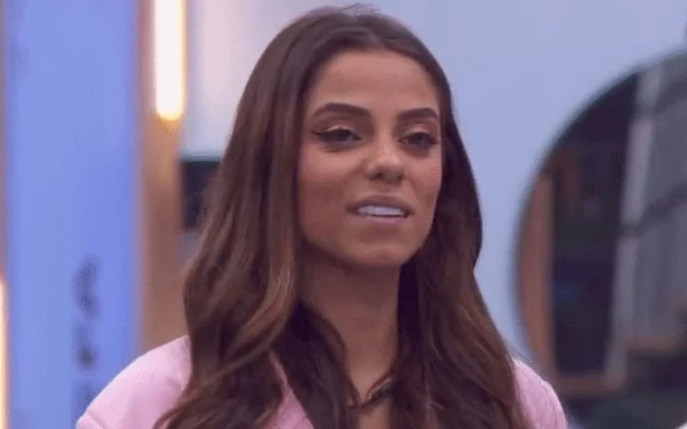 http://tvfoco.uai.com.br/wp-content/uploads/2015/05/Daniela-Mercury.jpg