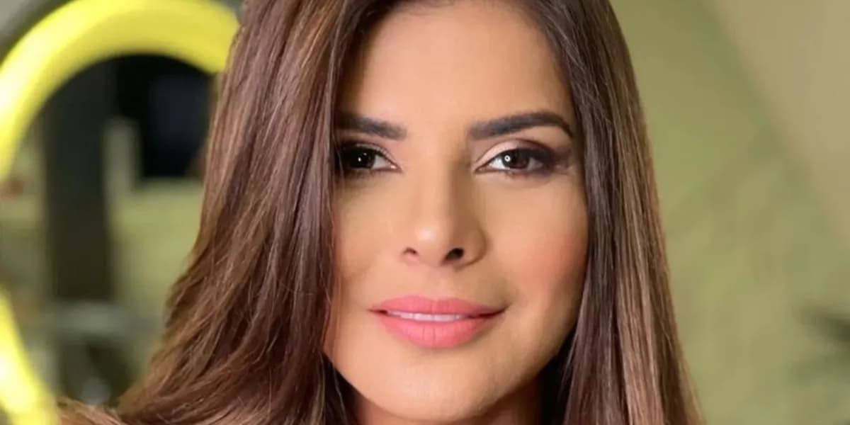 http://tvfoco.uai.com.br/wp-content/uploads/2015/05/Daniela-Mercury.jpg