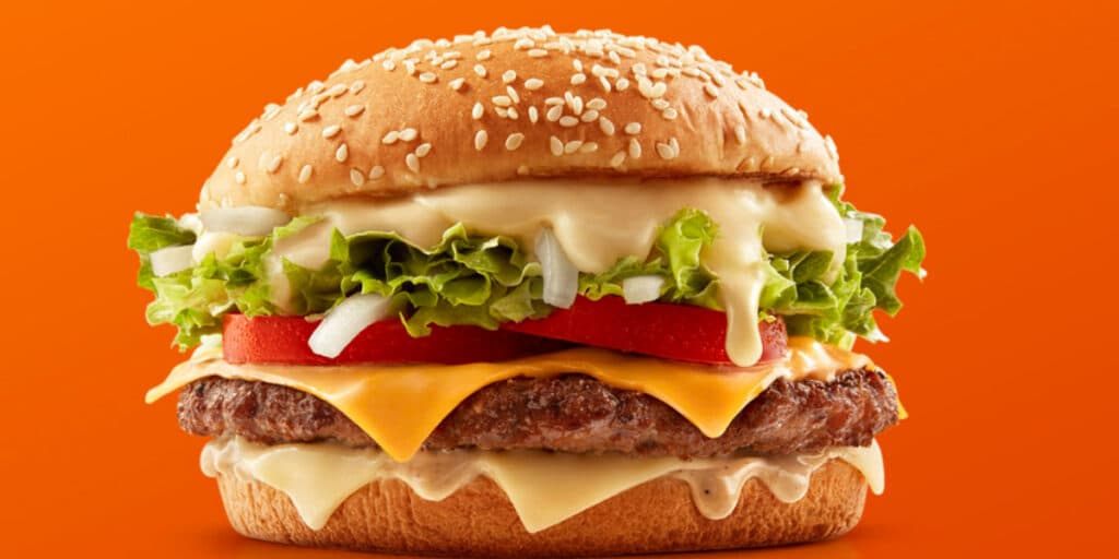 Descobrimos o ingrediente secreto do molho mais gostoso do McDonald's e você precisa saber como fazer