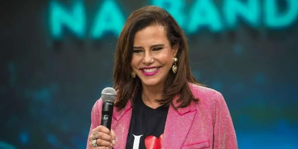 No Faustão, Narcisa Tamborindeguy expõe caso de polícia com outra estrela da Globo e assume: “Eu fiz”