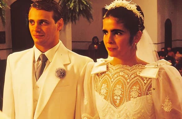 http://tvfoco.uai.com.br/wp-content/uploads/2015/05/Daniela-Mercury.jpg