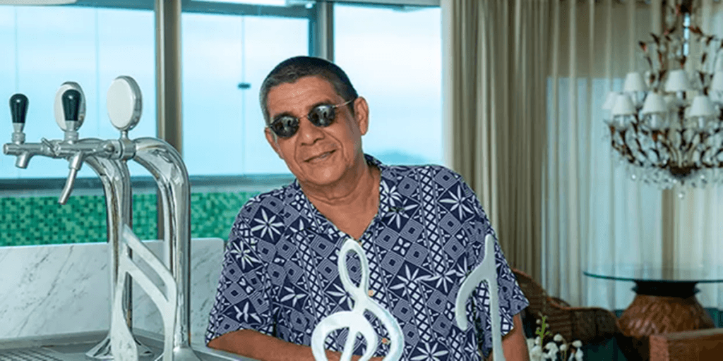 Canto para orar, varanda com fachada de vidro e piscina: o duplex discreto de Zeca Pagodinho é surreal