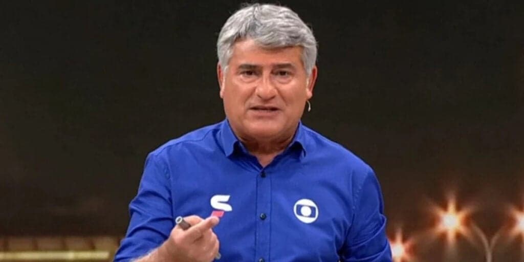 Se vingando logo na chegada na Record, colunista expõe qual era o salário de Cleber Machado na Globo