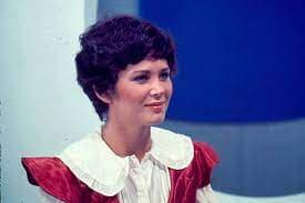 http://tvfoco.uai.com.br/wp-content/uploads/2015/05/Daniela-Mercury.jpg
