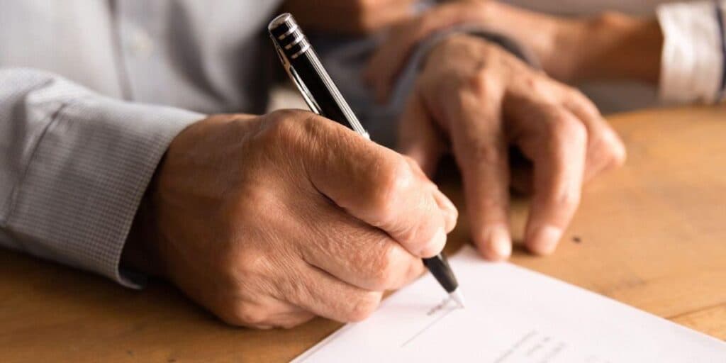 Evite brigas: Prepare-se e saiba agora como fazer seu testamento da maneira mais rápida possível